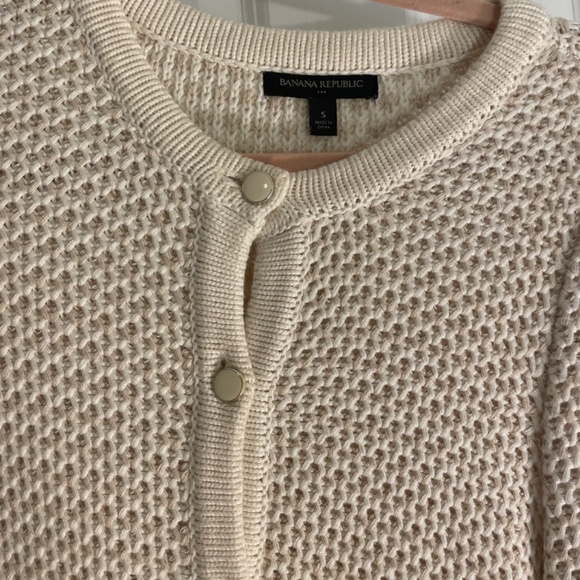 BR sweater. Never worn. Size small - Picture 2 of 3